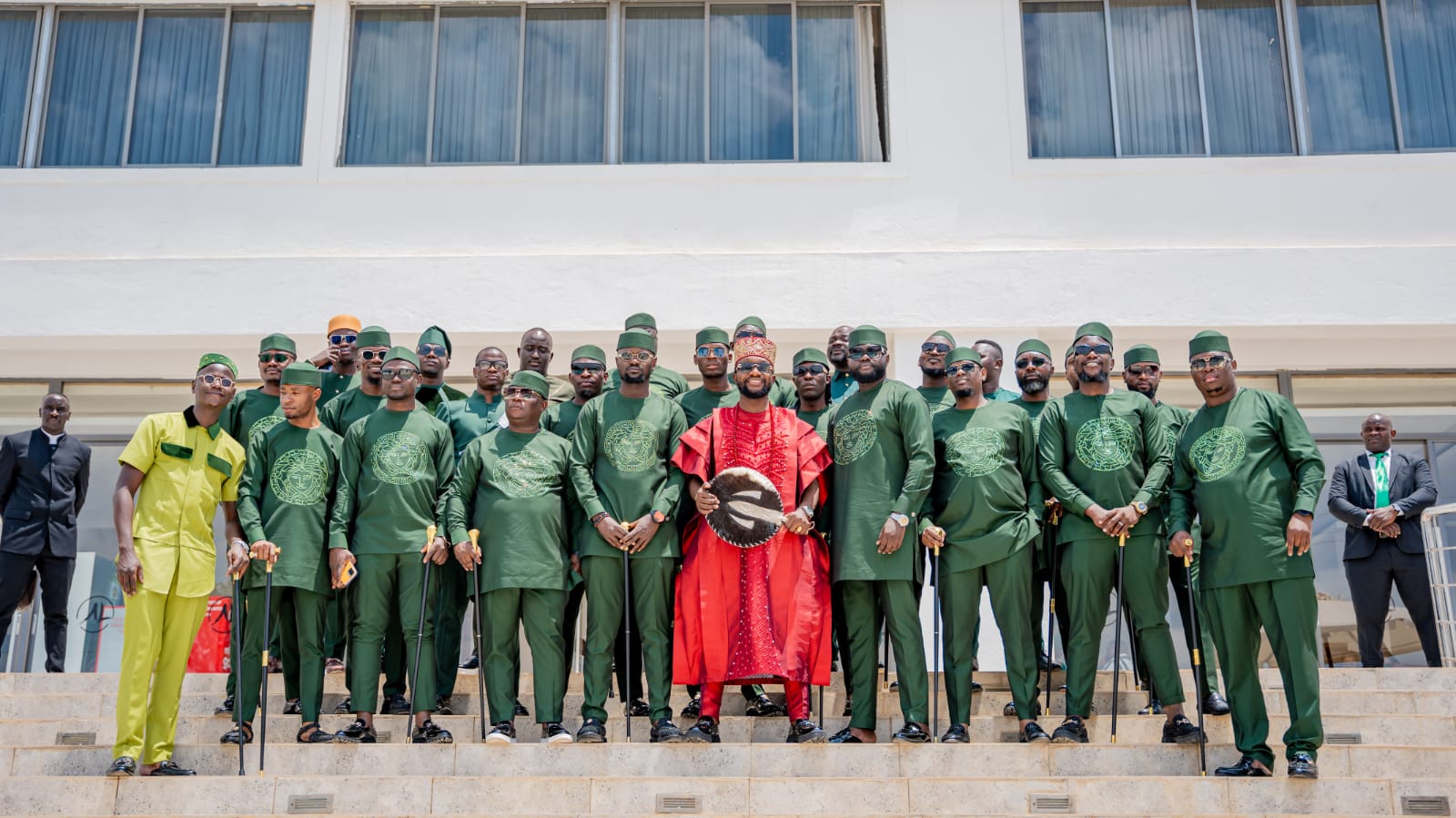 Meet the man protecting your favorite celebrities & top leaders